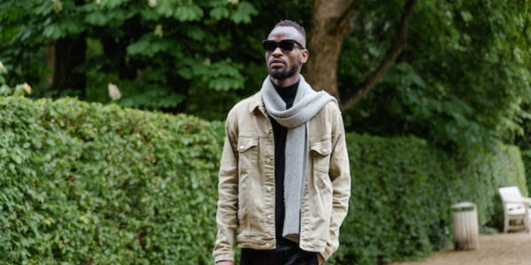 From Desk to Dinner: Versatile Outfit Ideas for Busy Women