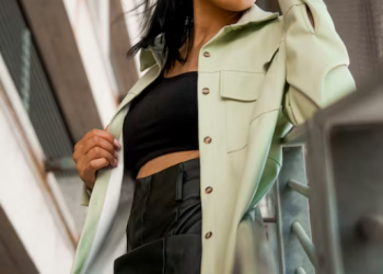 Accessorize Like a Pro: Elevate Your Outfits with Statement Pieces