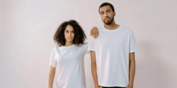 Effortless Chic: The Art of Casual Yet Stylish Outfit Matching